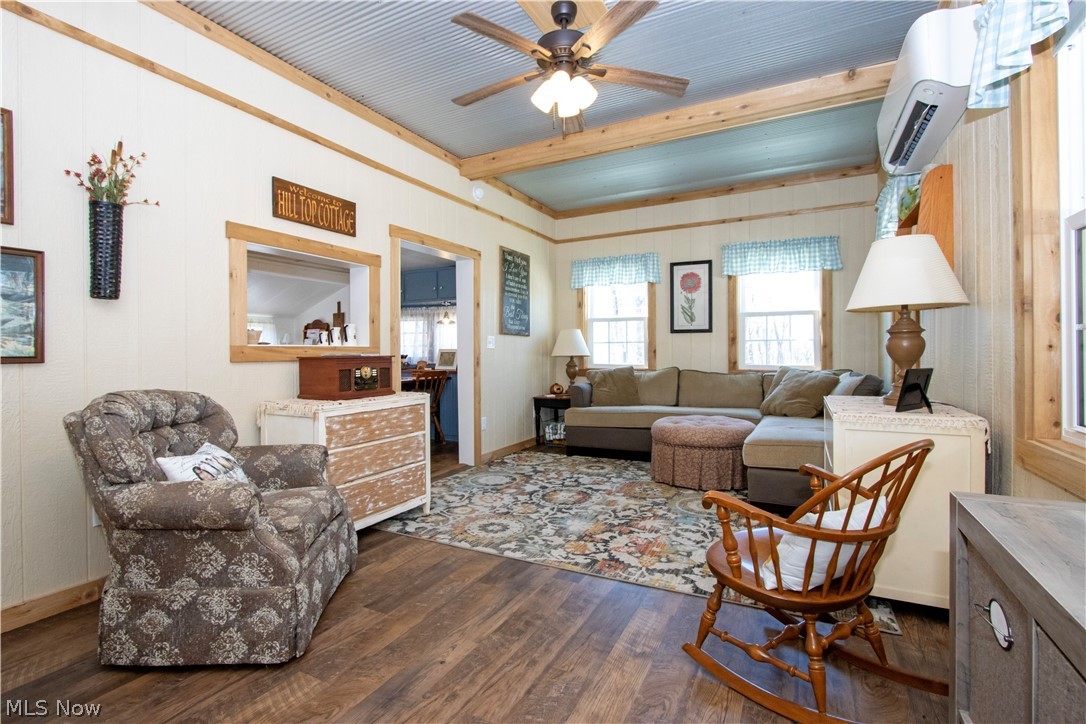 367 Algonquion Autumn Loudonville OH 44842