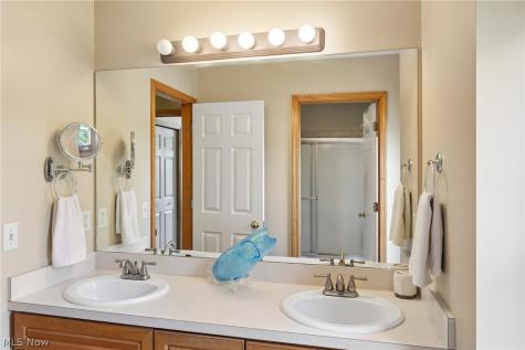 1250 Orchard Glen Drive Amherst OH 44001