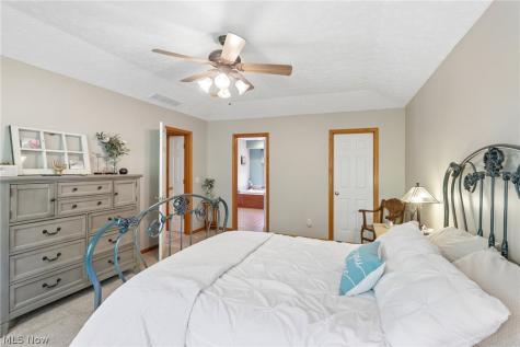 1250 Orchard Glen Drive Amherst OH 44001