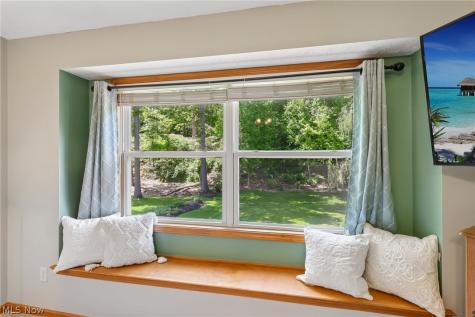 1250 Orchard Glen Drive Amherst OH 44001