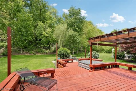 1250 Orchard Glen Drive Amherst OH 44001