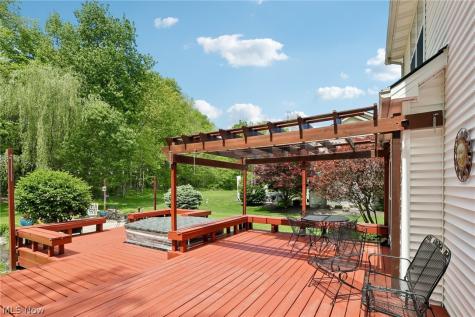 1250 Orchard Glen Drive Amherst OH 44001