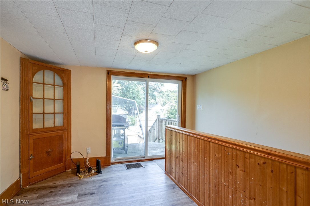 2718 Northland Street Cuyahoga Falls OH 44221