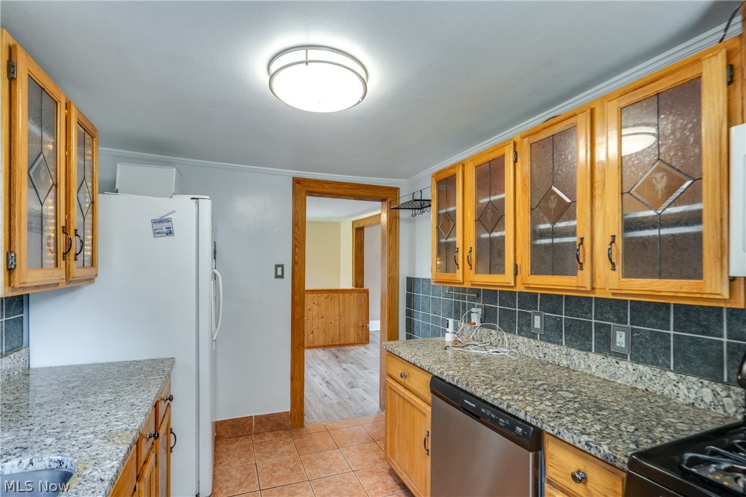 2718 Northland Street Cuyahoga Falls OH 44221