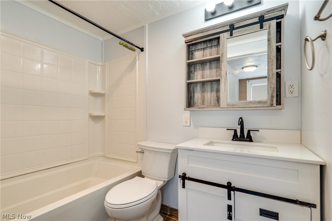 2718 Northland Street Cuyahoga Falls OH 44221