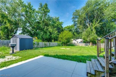 2718 Northland Street Cuyahoga Falls OH 44221