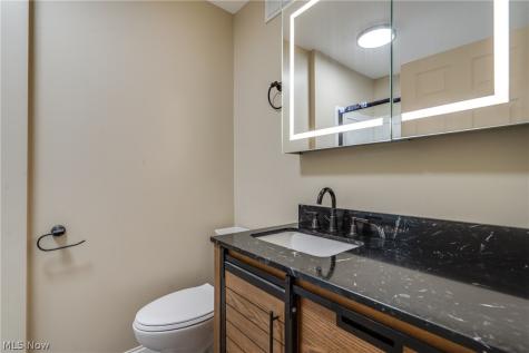 2718 Northland Street Cuyahoga Falls OH 44221