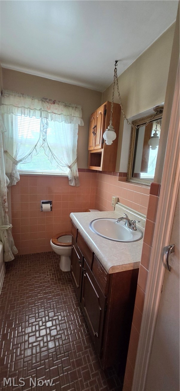 10017 W Ridgewood Drive Parma Heights OH 44130