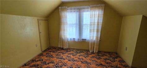 10017 W Ridgewood Drive Parma Heights OH 44130