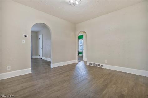 1226 Ford Court NW Canton OH 44708