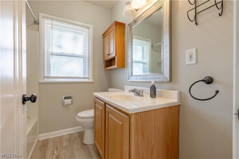 1226 Ford Court NW Canton OH 44708
