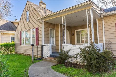 1226 Ford Court NW Canton OH 44708