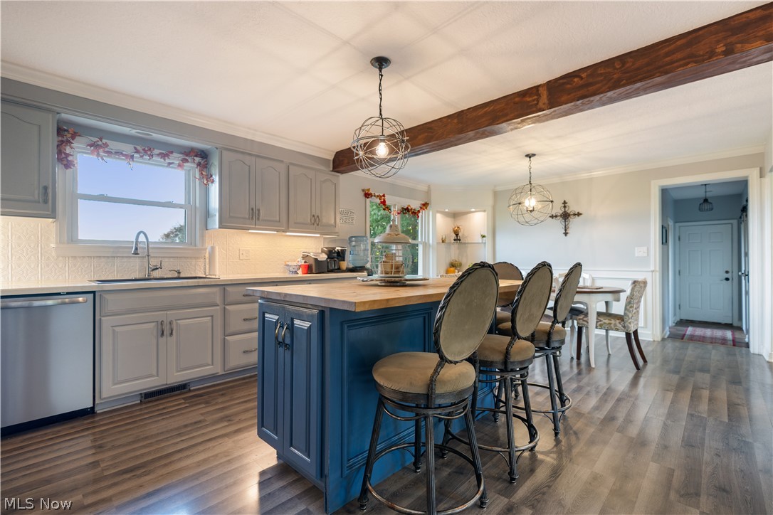 6468 Yost Street NW Canton OH 44718