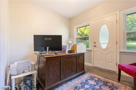 6468 Yost Street NW Canton OH 44718