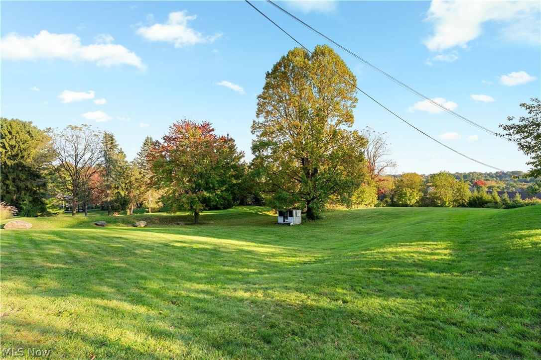 6468 Yost Street NW Canton OH 44718