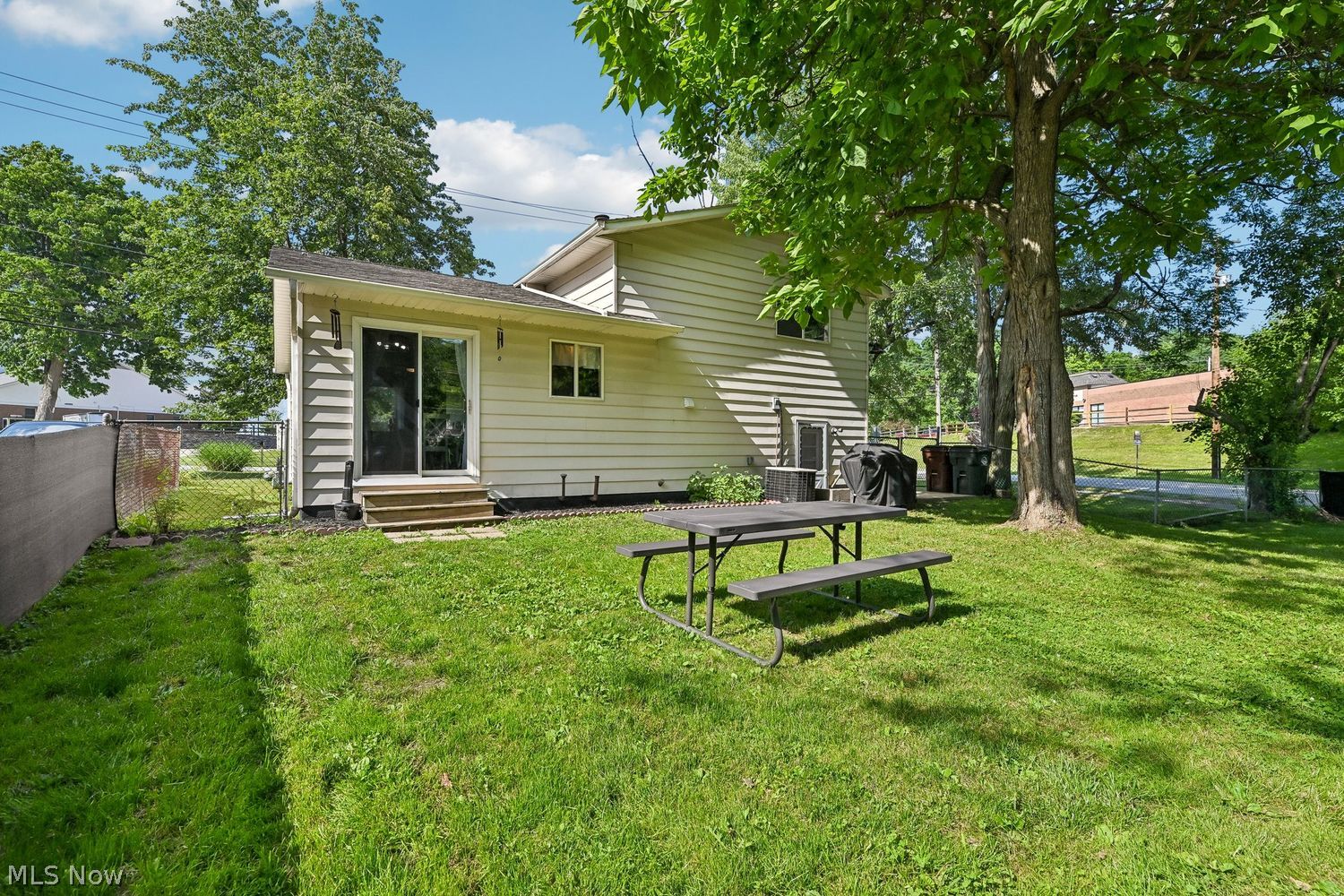 859 Orchard Avenue Aurora OH 44202