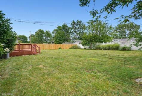 16331 Canterbury Drive Strongsville OH 44136