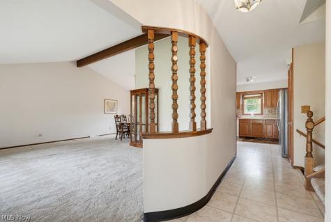 16331 Canterbury Drive Strongsville OH 44136
