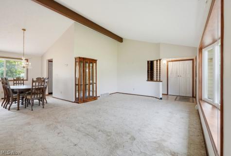 16331 Canterbury Drive Strongsville OH 44136