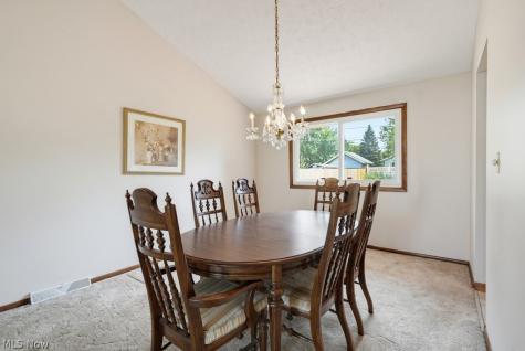 16331 Canterbury Drive Strongsville OH 44136