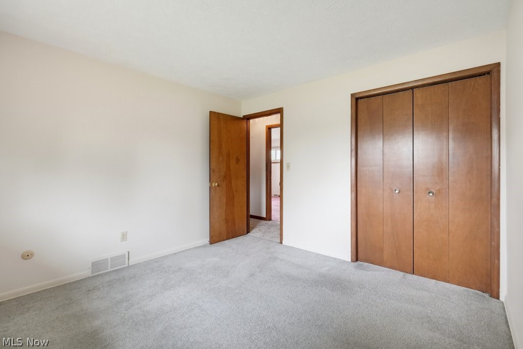 16331 Canterbury Drive Strongsville OH 44136