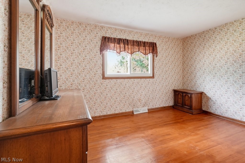 16331 Canterbury Drive Strongsville OH 44136