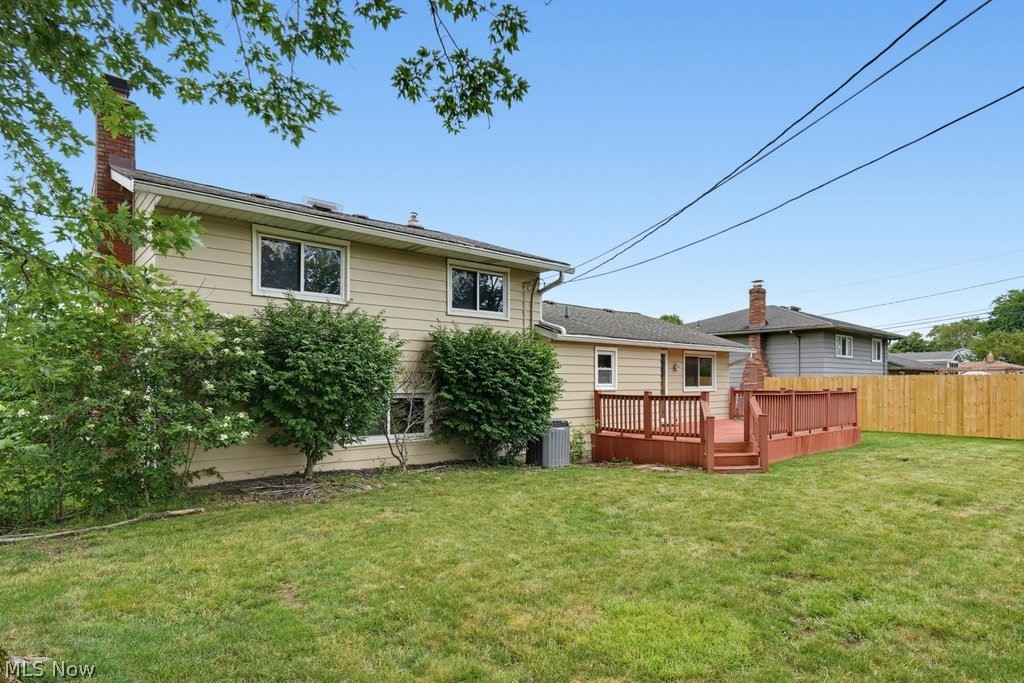 16331 Canterbury Drive Strongsville OH 44136