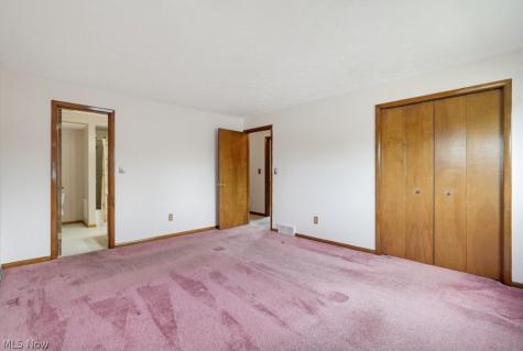 16331 Canterbury Drive Strongsville OH 44136