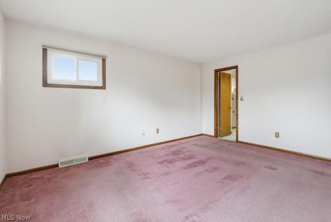 16331 Canterbury Drive Strongsville OH 44136