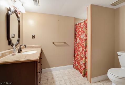 16331 Canterbury Drive Strongsville OH 44136