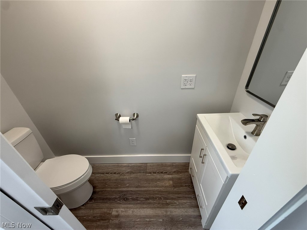 728 Oak Street NW New Philadelphia OH 44663