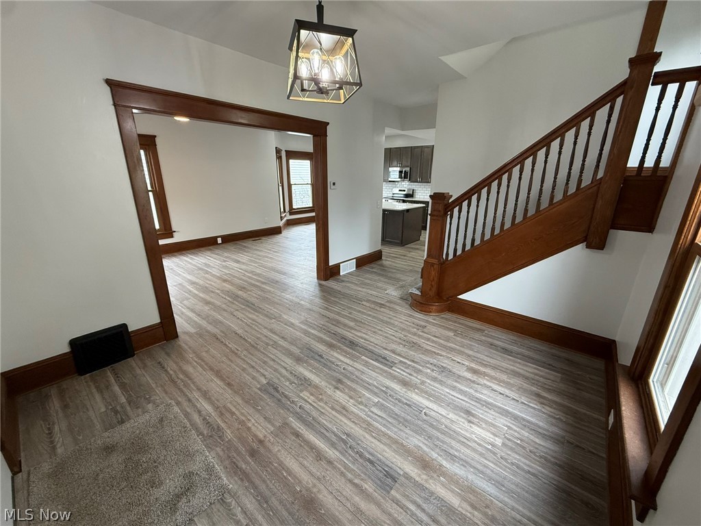 728 Oak Street NW New Philadelphia OH 44663