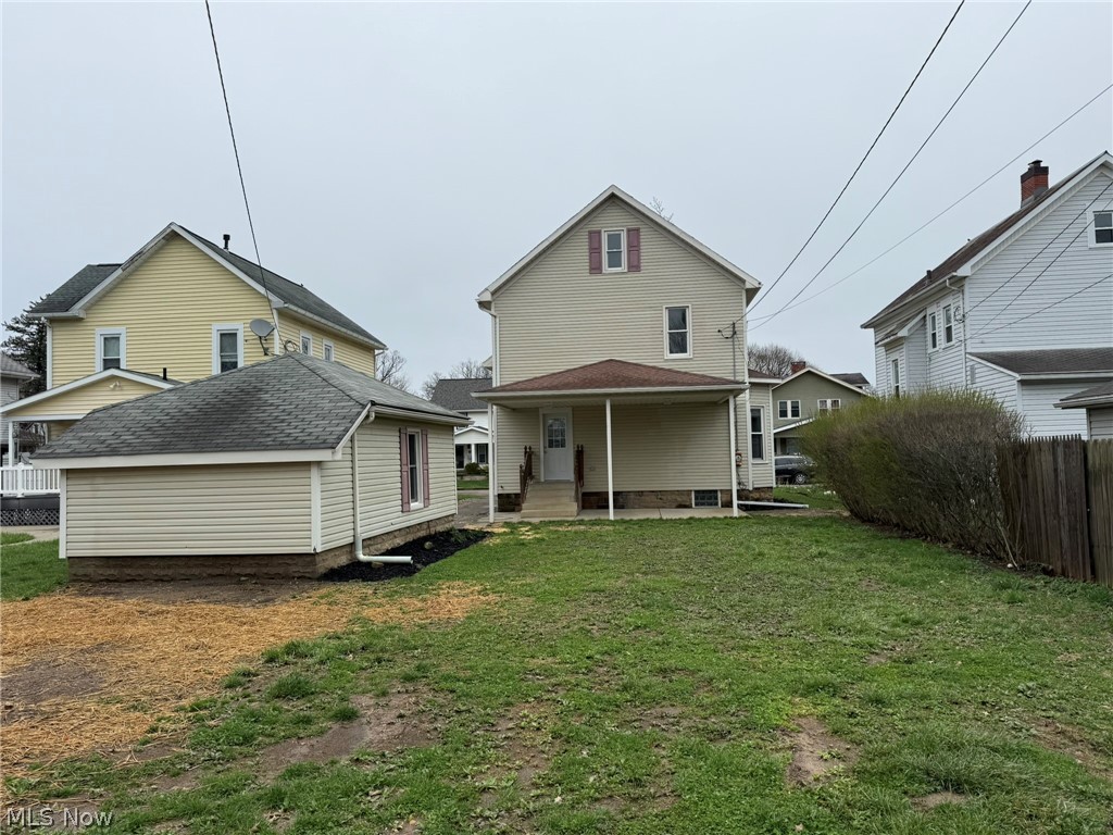 728 Oak Street NW New Philadelphia OH 44663