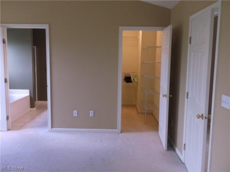 37603 Stoney Lake Drive North Ridgeville OH 44039