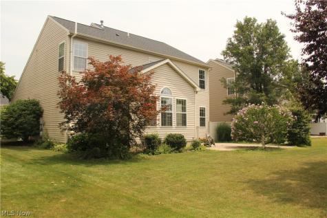 37603 Stoney Lake Drive North Ridgeville OH 44039