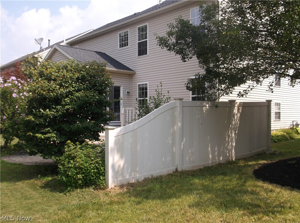 37603 Stoney Lake Drive North Ridgeville OH 44039