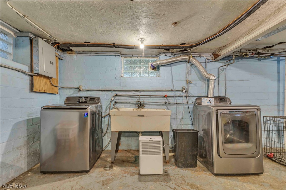 3807 W 133rd Street Cleveland OH 44111