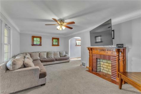 3807 W 133rd Street Cleveland OH 44111
