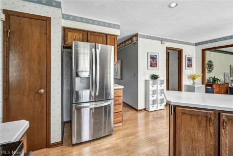 14126 Crystal Creek Drive Strongsville OH 44149