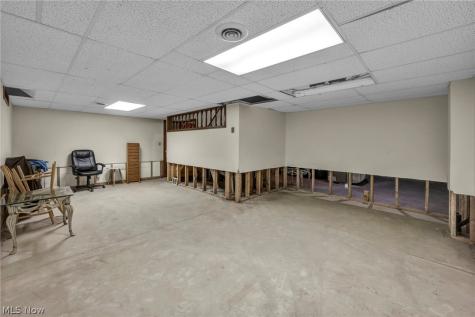14126 Crystal Creek Drive Strongsville OH 44149