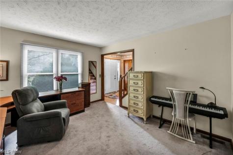 14126 Crystal Creek Drive Strongsville OH 44149