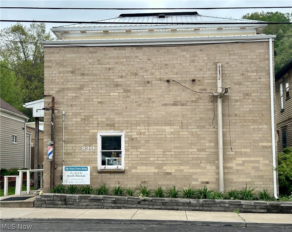820 Commerce Street Wellsburg WV 26070