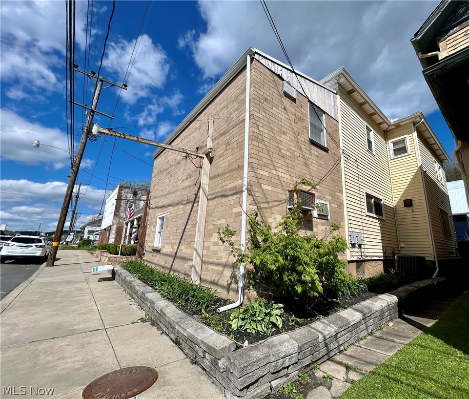 820 Commerce Street Wellsburg WV 26070
