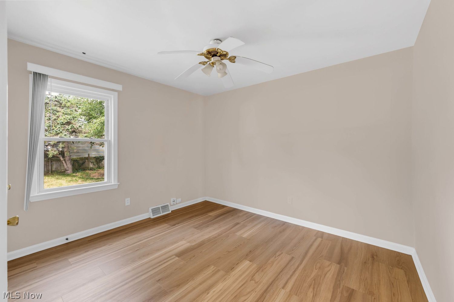 490 Columbia Road Bay Village OH 44140