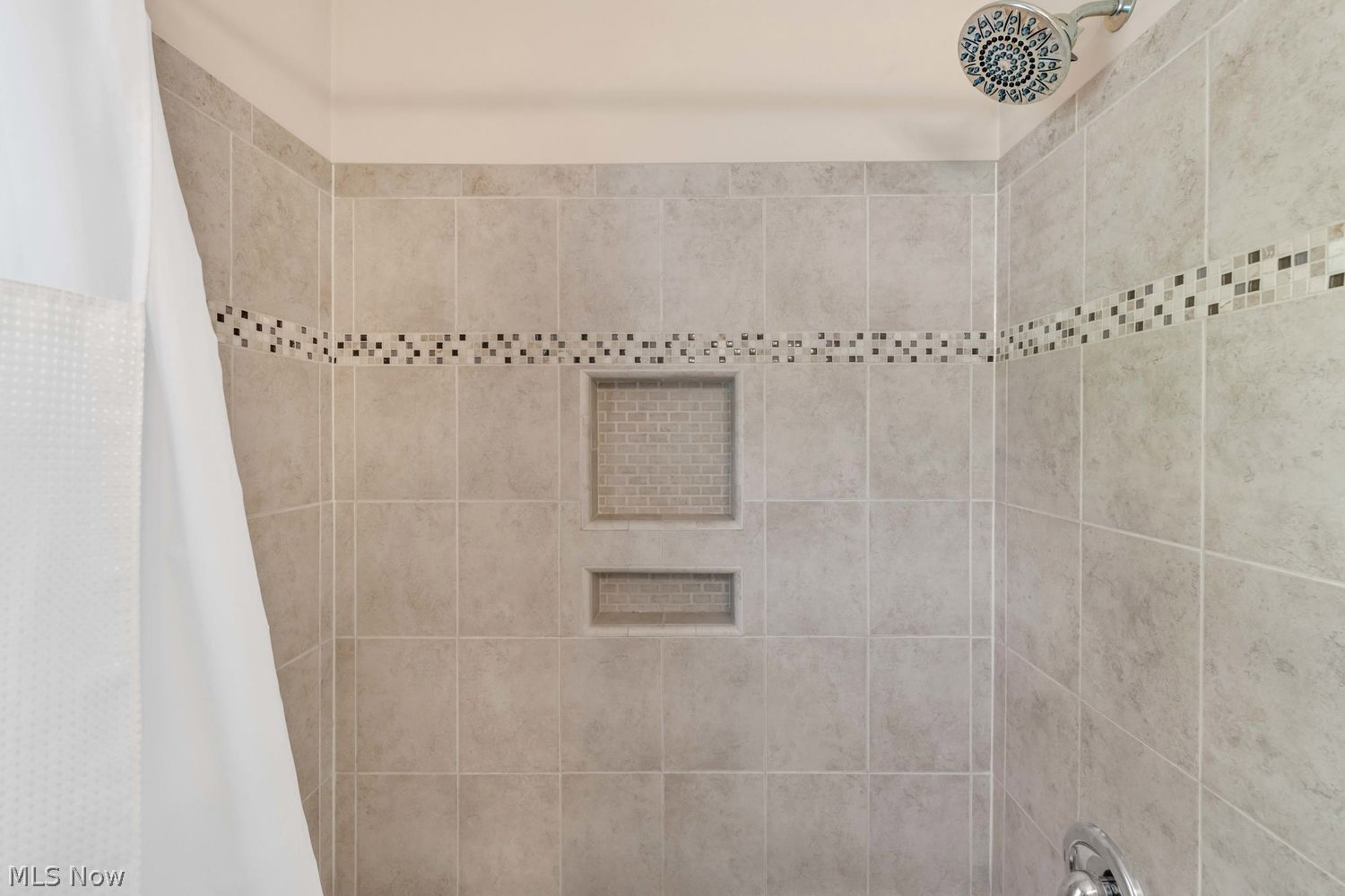 490 Columbia Road Bay Village OH 44140