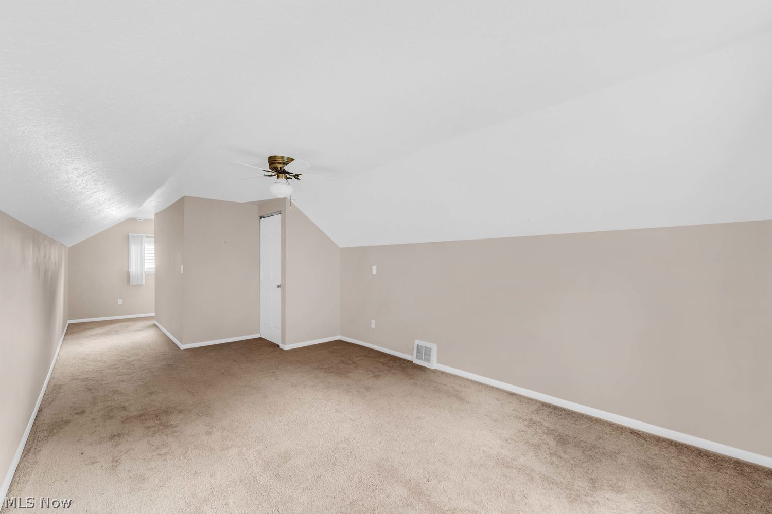 490 Columbia Road Bay Village OH 44140