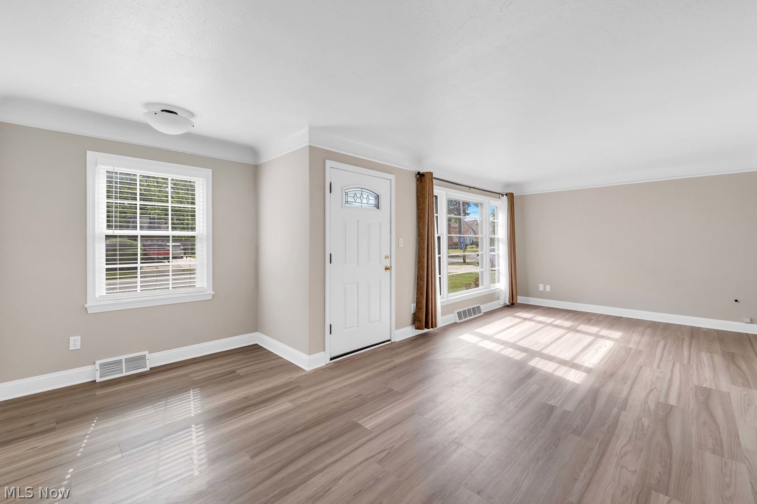 490 Columbia Road Bay Village OH 44140