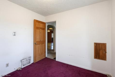 2417 Kermit Avenue Akron OH 44305