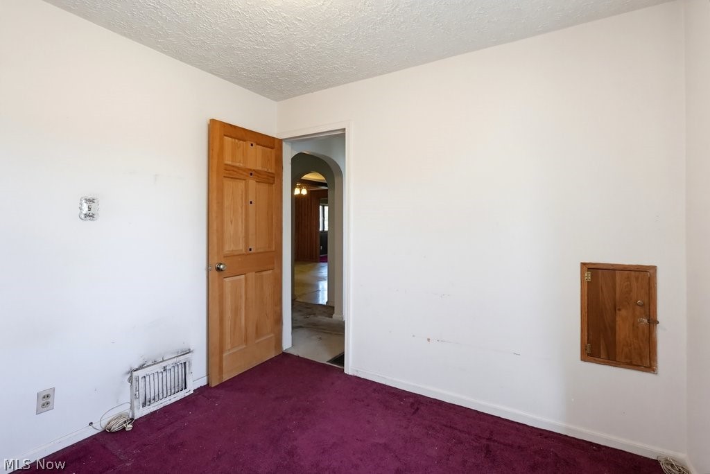 2417 Kermit Avenue Akron OH 44305