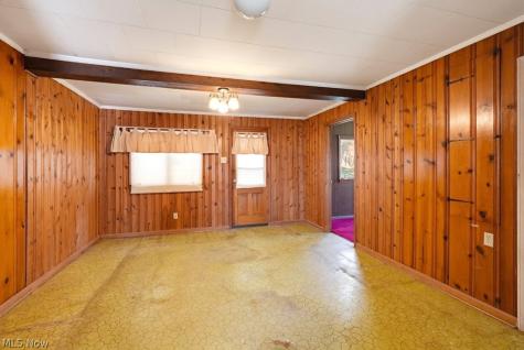 2417 Kermit Avenue Akron OH 44305